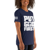 Put GOD First - Unisex t-shirt